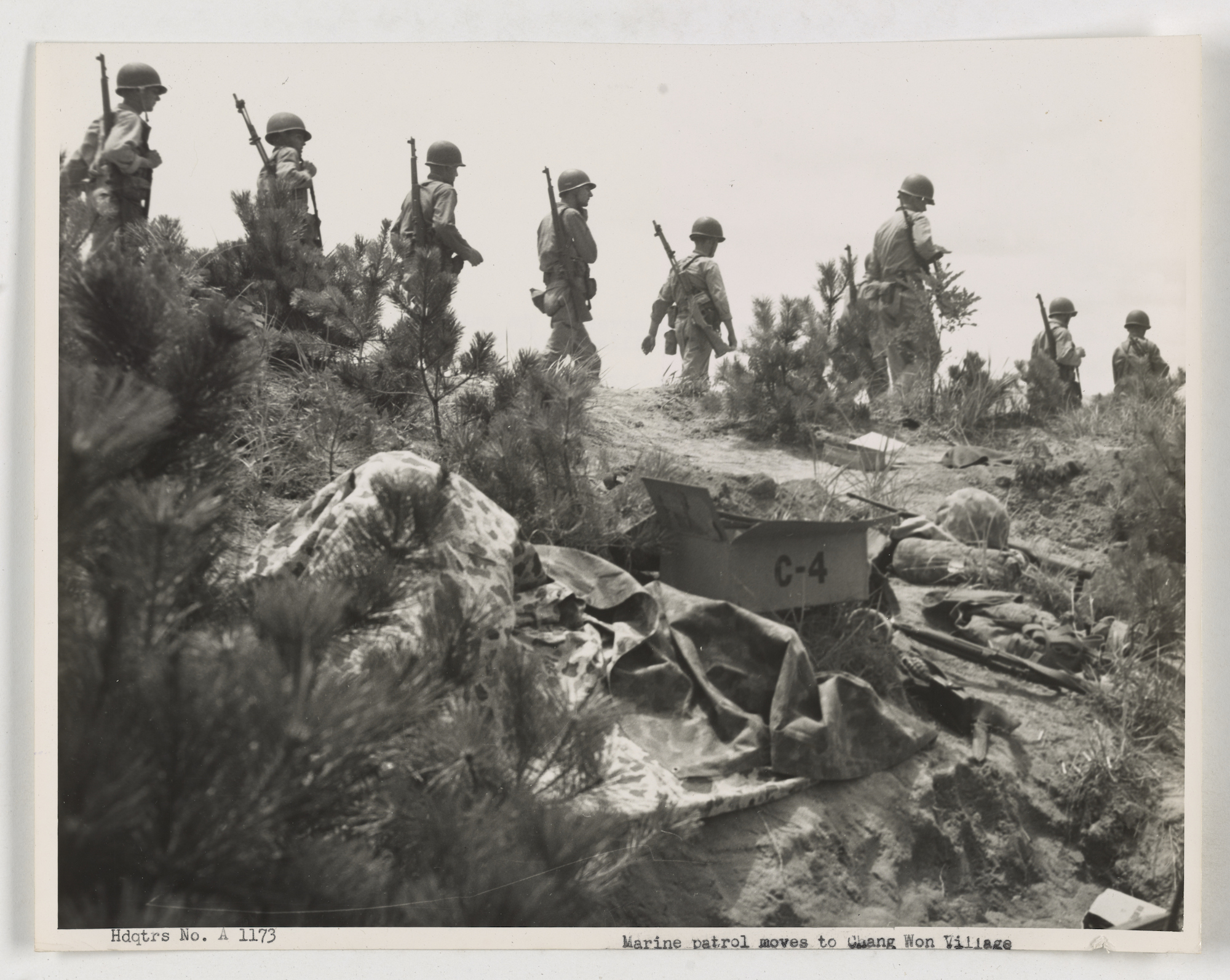 Korean War: Marine patrol near Chang Don village.