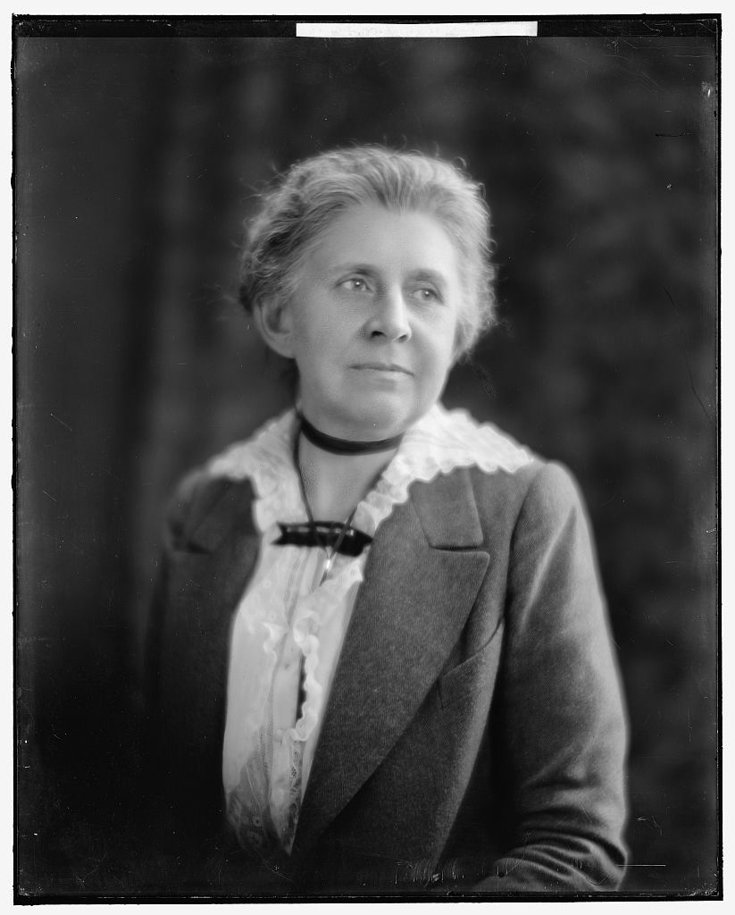 Ida Tarbell, portrait c. 1900